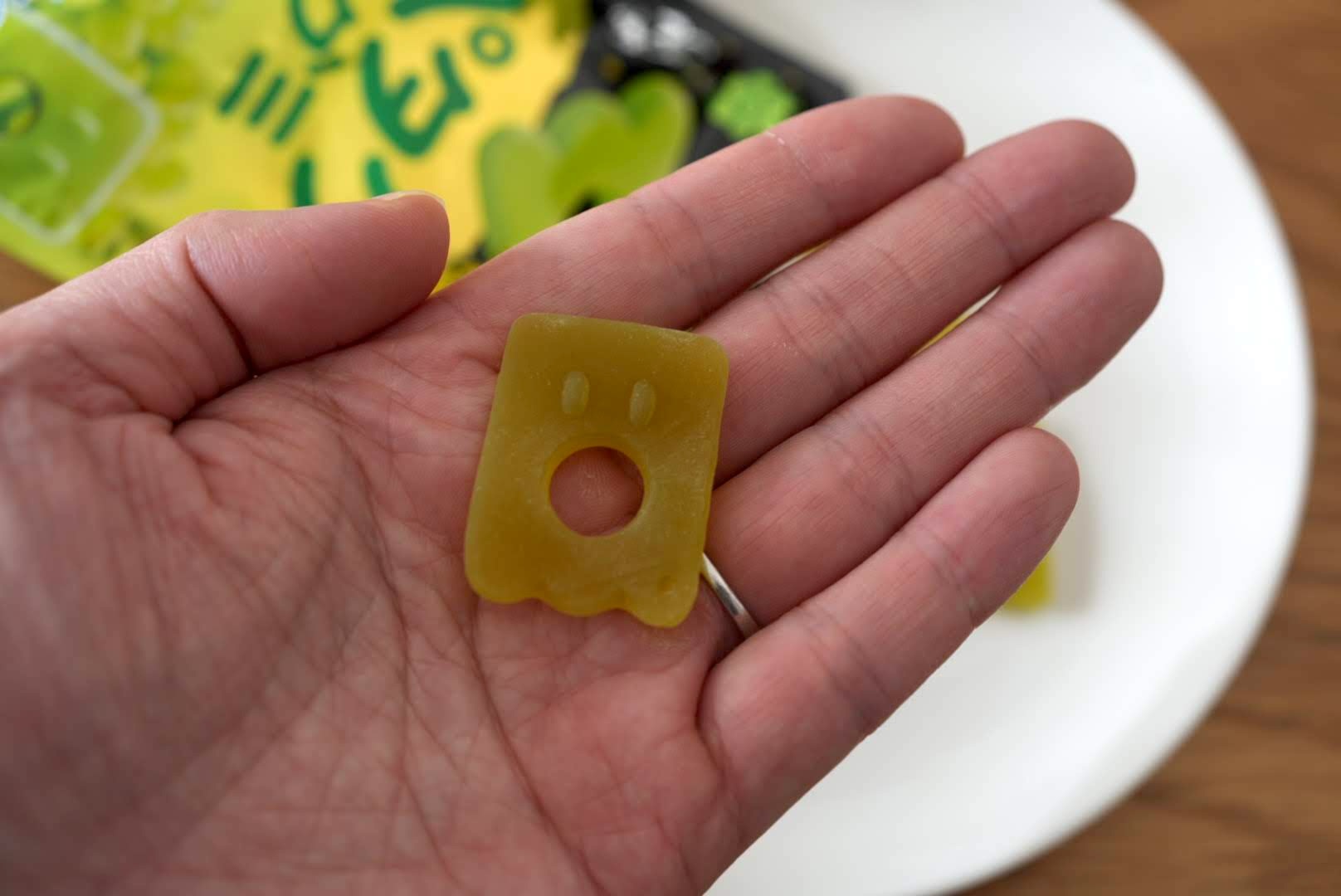 ペタグーグミ　シャインマスカット味